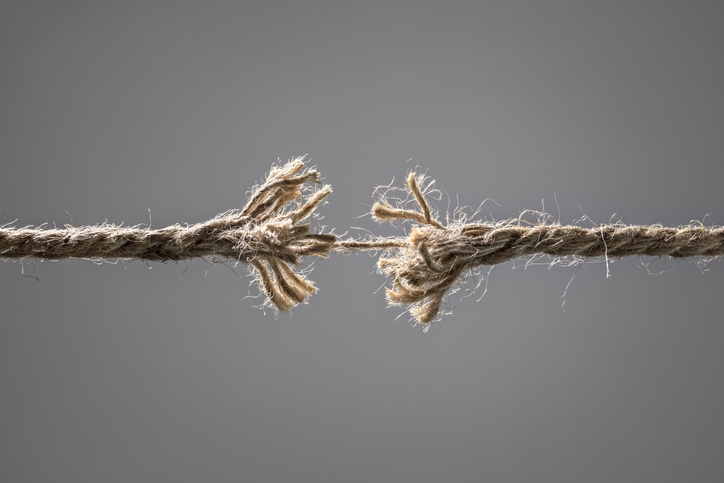 frayed-rope-about-to-break